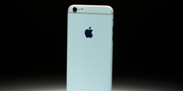 iPhone SE到底会不会来?全面屏加后置单摄值得期待! iPhone SE到底会不会来?全面屏加后置单摄值得期待!