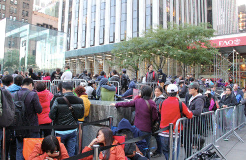 苹果停止签署 iOS 18.3.1,降级无门 苹果停止签署 iOS 18.3.1,降级无门