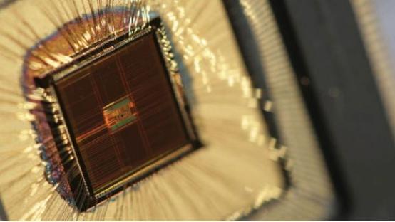 乔布斯去世后仍获141项专利：发明家难望项背