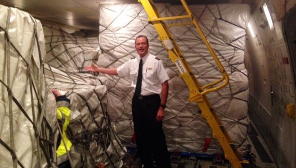 苹果 iPhone 14 / Pro 系列 3D 模型能否套上 iPhone 13 / Pro 保护壳：Pro Max 相机模组凸起更大