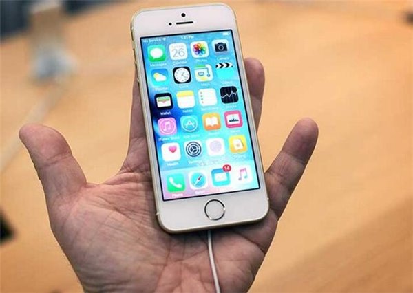 苹果服务体验已经有望翻身 我们都在等那一天 苹果服务体验已经有望翻身 我们都在等那一天