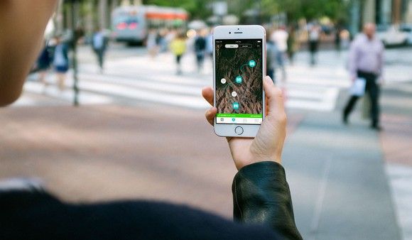 苹果iPhone SE行货降价，你买不买？