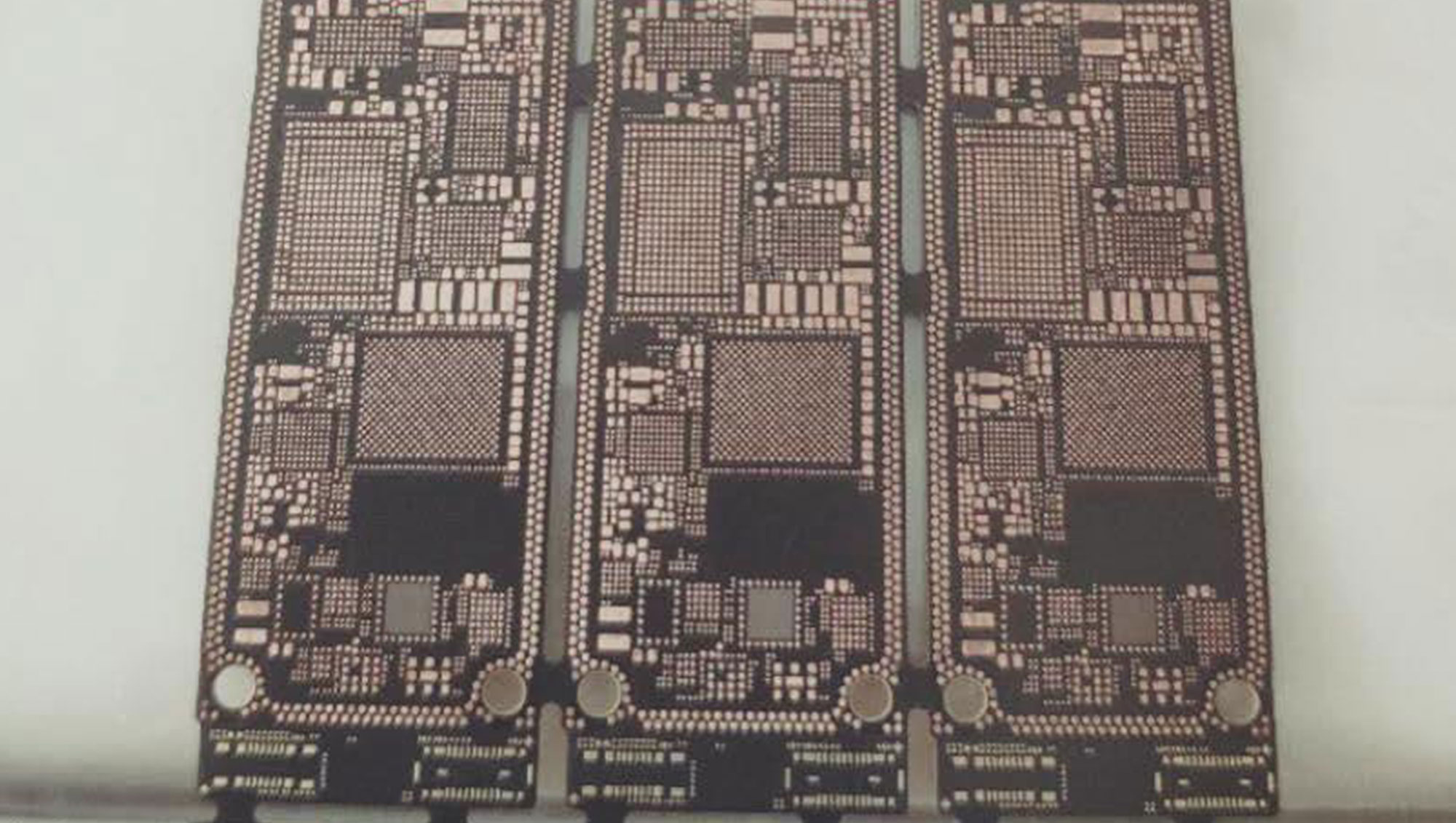 PopSoket 推出配件,能够将 AirPods 变成 iPhone 的支架 PopSoket 推出配件,能够将 AirPods 变成 iPhone 的支架