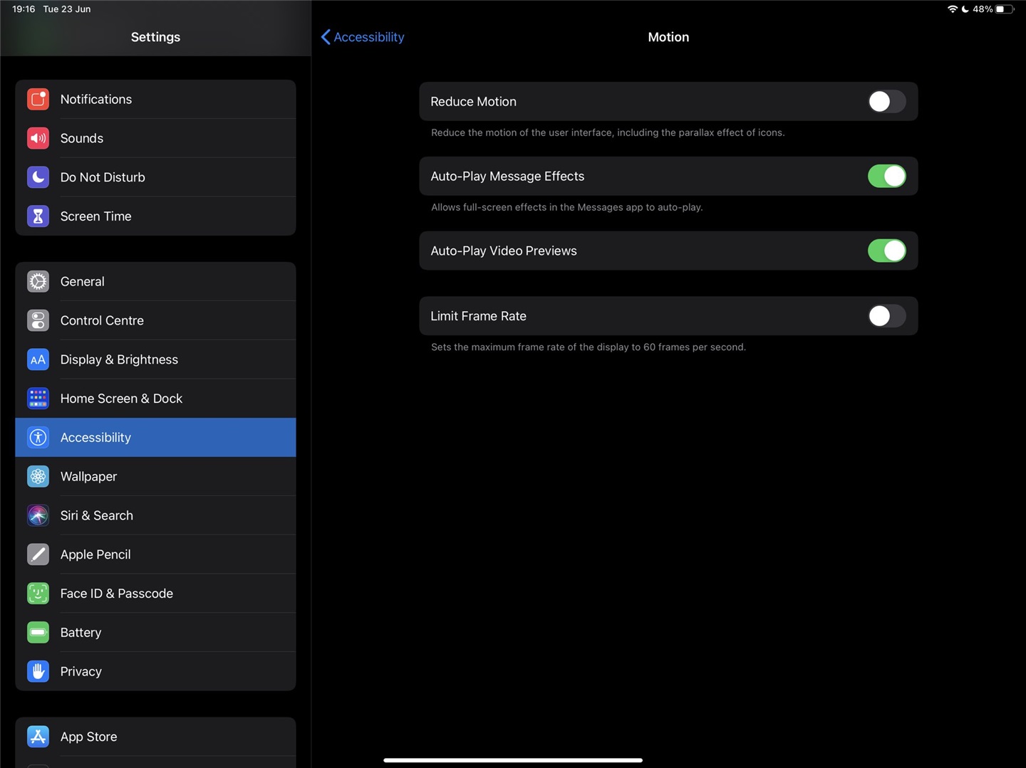 Apple Glass 正进入第二开发阶段,目标成品重量轻、续航长 Apple Glass 正进入第二开发阶段,目标成品重量轻、续航长