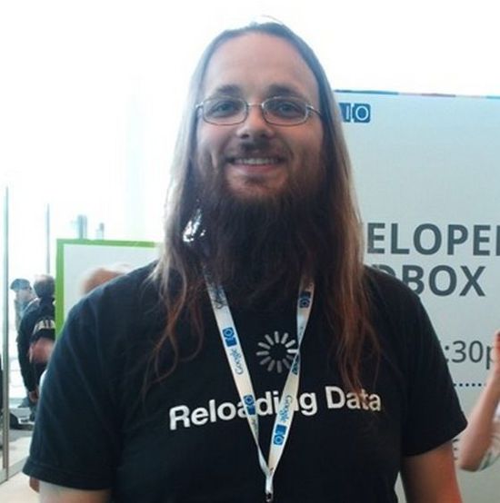 iOS 11 中发现全新充电音效 暗示iPhone 8将迎来无线充电 iOS 11 中发现全新充电音效 暗示iPhone 8将迎来无线充电