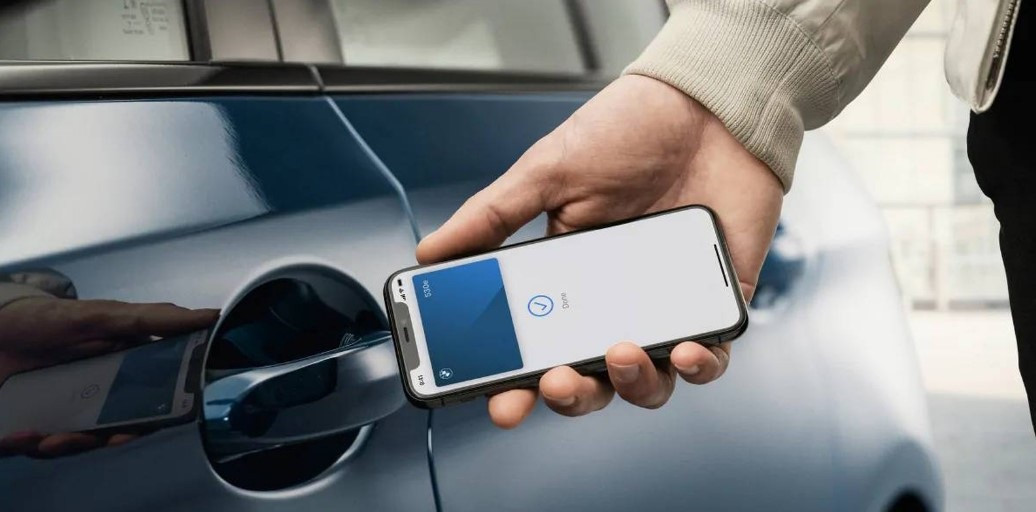 新款 iMac 拆解:内部有变化,储存模块确认不可更换 新款 iMac 拆解:内部有变化,储存模块确认不可更换