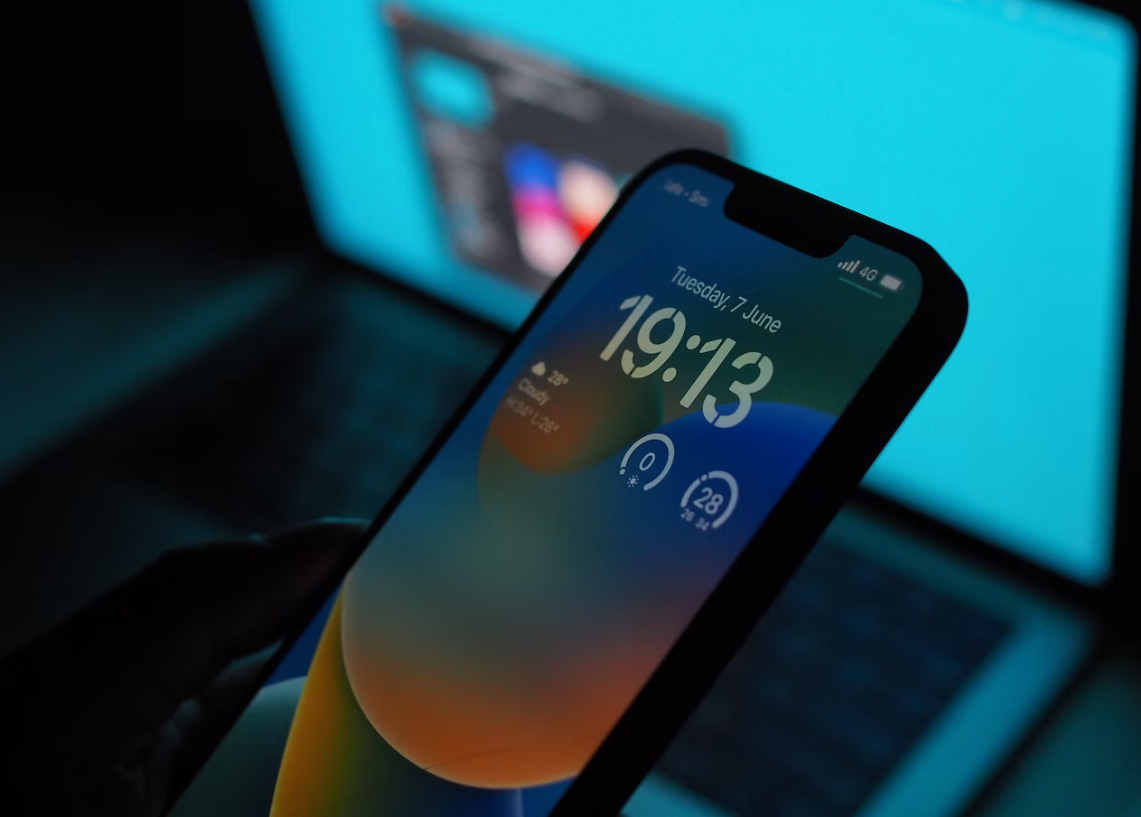 为新 iPhone 生产做准备，富士康开始大规模招募产线工人