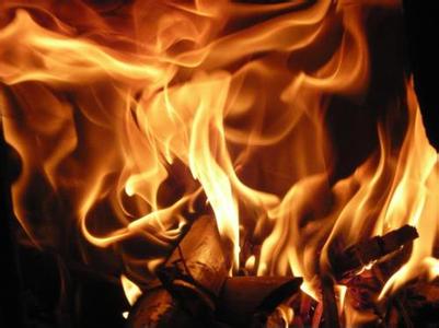 iPhone 8很可能继续使用Lightning 为什么? iPhone 8很可能继续使用Lightning 为什么?