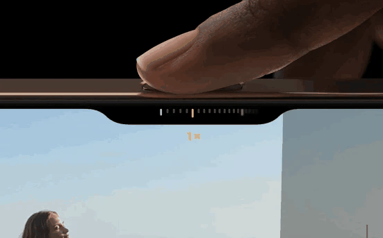 iPhone身上出现镀金的特朗普肖像？玩味十足