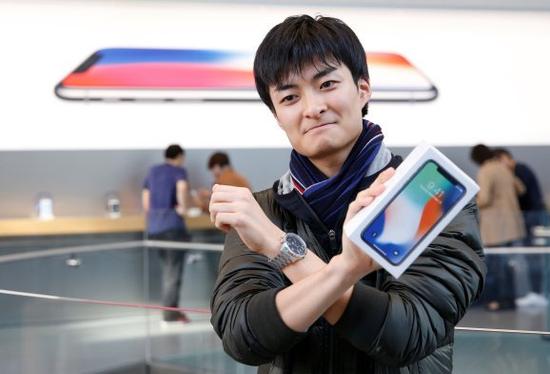 北美苹果启动返校促销:购买符合条件的产品将赠送 AirPods 北美苹果启动返校促销:购买符合条件的产品将赠送 AirPods