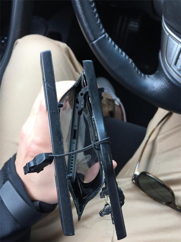 苹果公布 2020 年度精选 App 和游戏：《Wakeout!》、《原神》