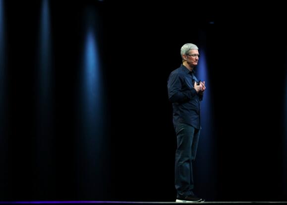 最新 iPhone 14 Pro 渲染图流出,打孔药丸状设计! 最新 iPhone 14 Pro 渲染图流出,打孔药丸状设计!