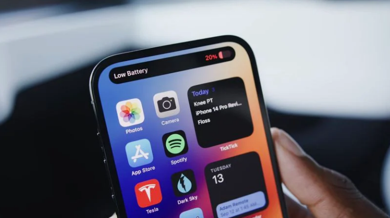 因苹果不附送充电器,数百部 iPhone 被巴西扣押 因苹果不附送充电器,数百部 iPhone 被巴西扣押