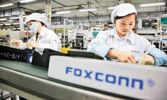 苹果iPhone XS渲染视频首曝:全新金色 苹果iPhone XS渲染视频首曝:全新金色