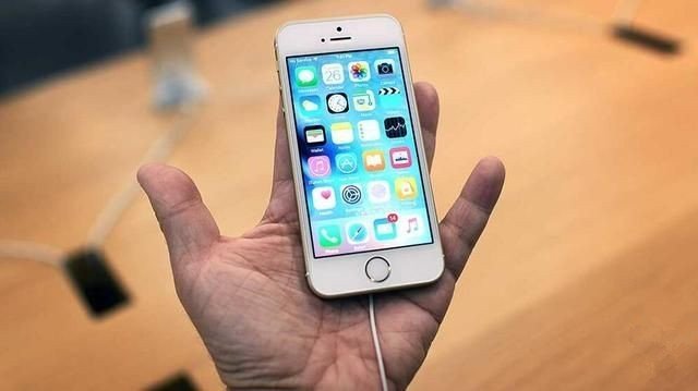 初心不改 廉价iPad能否帮苹果赢回教育市场? 初心不改 廉价iPad能否帮苹果赢回教育市场?